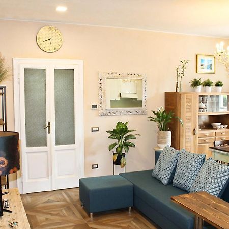 Elegant Sweet Apt Cernobbio Centro المظهر الخارجي الصورة